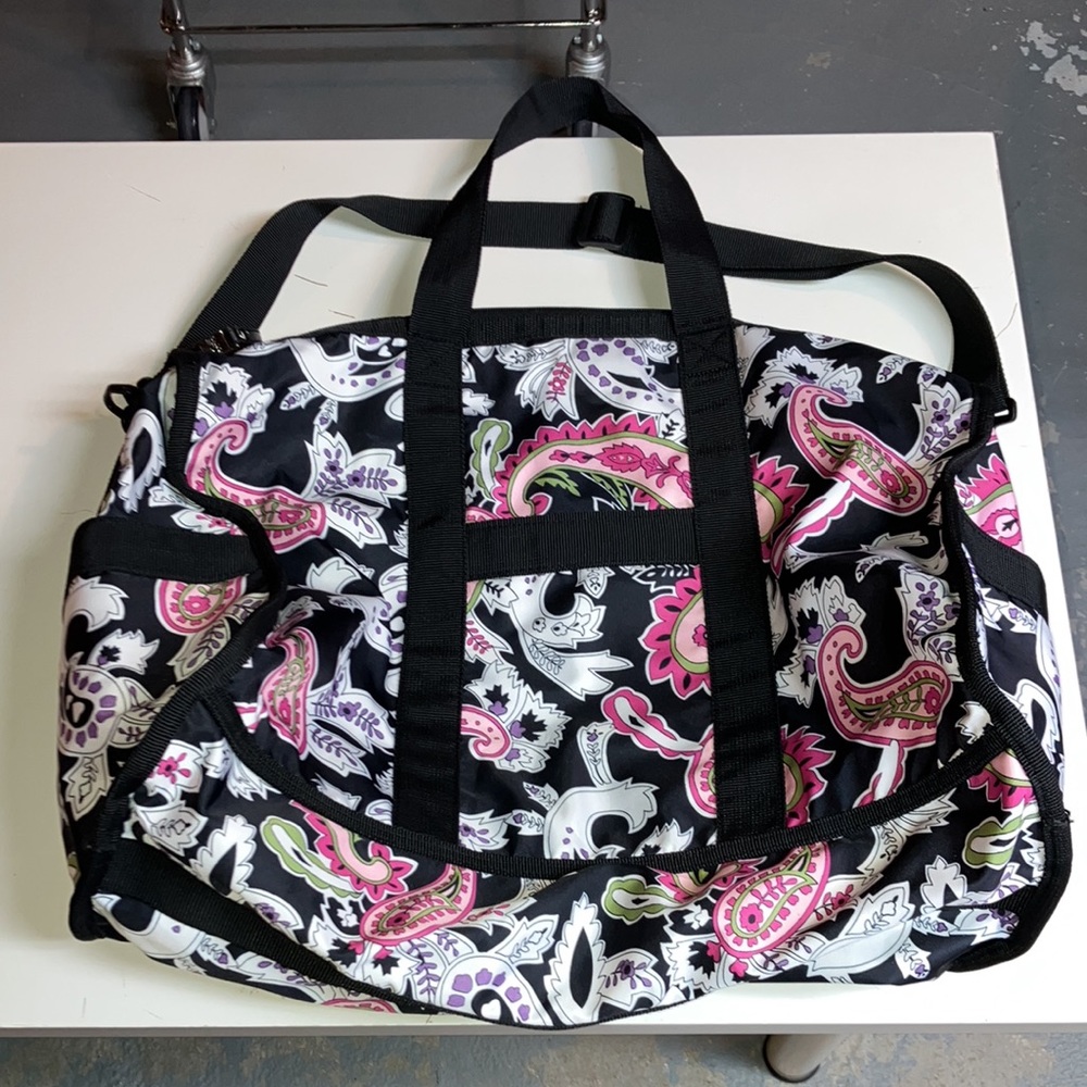 Giant tote/travel/duffel/overnight bag. NWOT